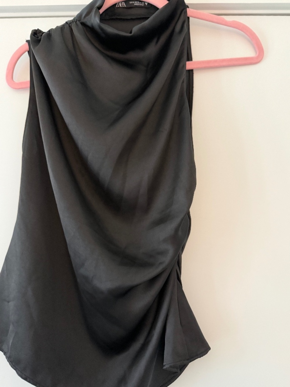 ZARA ASYMMETRICAL SATIN EFFECT TOP SIZE MEDIUM